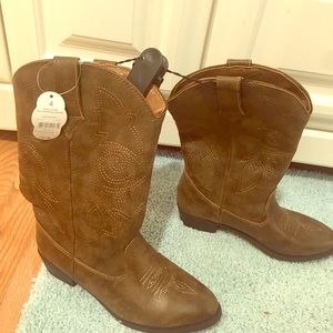 Girls cowboy boots